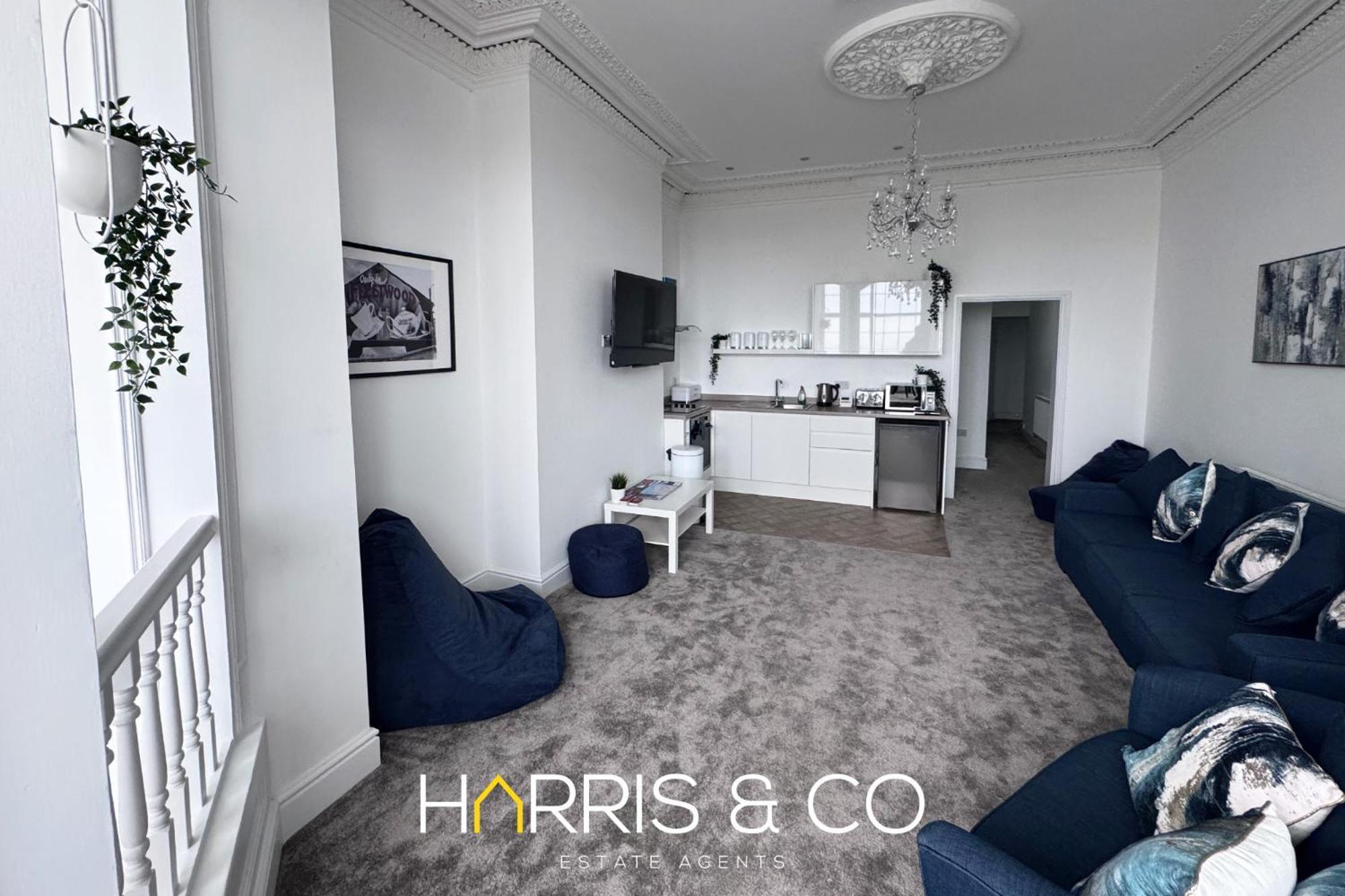 New Sandpiper Apartments フリートウッド エクステリア 写真